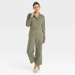 Universal Thread Army Green Long Sleeve Jumpsuit - Size 10